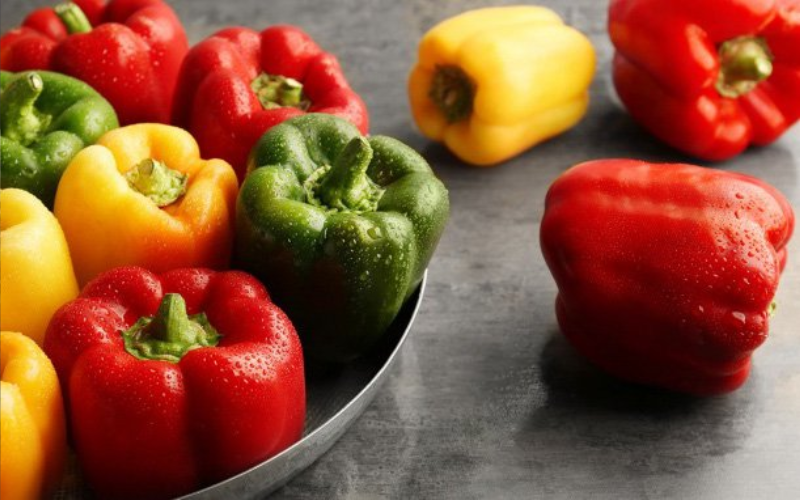 red peppers - BEST FOODS FOR EYE HEALTH